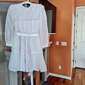 Vintage Dorissa Charming White Lace Kids Dress